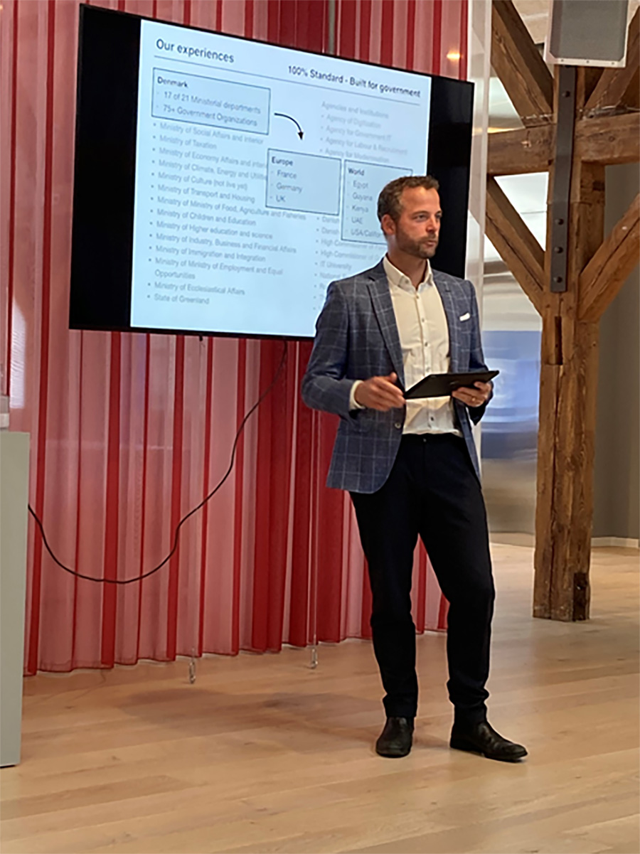 Former Mister of Education and Research Morten Østergaard talks at the Digital Hub Denmark on how digitalization can support the green transition